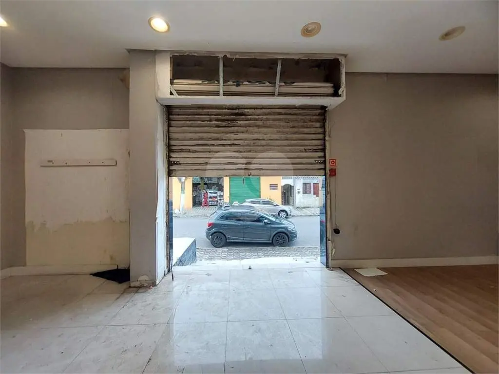 Comercial para Venda em Praia Grande, Vila Tupi, 1 banheiro, 1 vaga