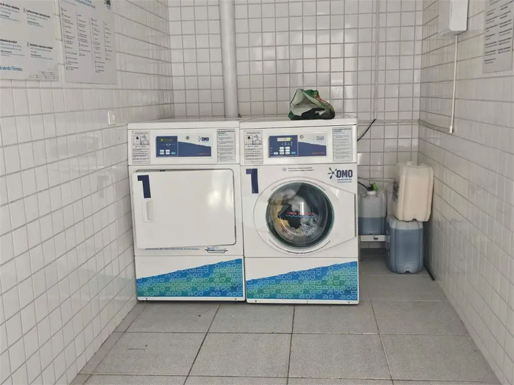 Apartamento para Locação em Praia Grande, Tupi, 2 dormitórios, 1 suíte, 1 banheiro, 2 vagas