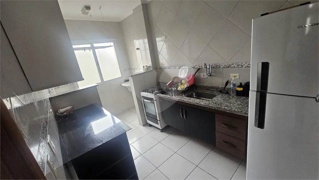 Apartamento para Venda em Praia Grande, Campo aviação, 1 dormitório, 1 banheiro, 1 vaga