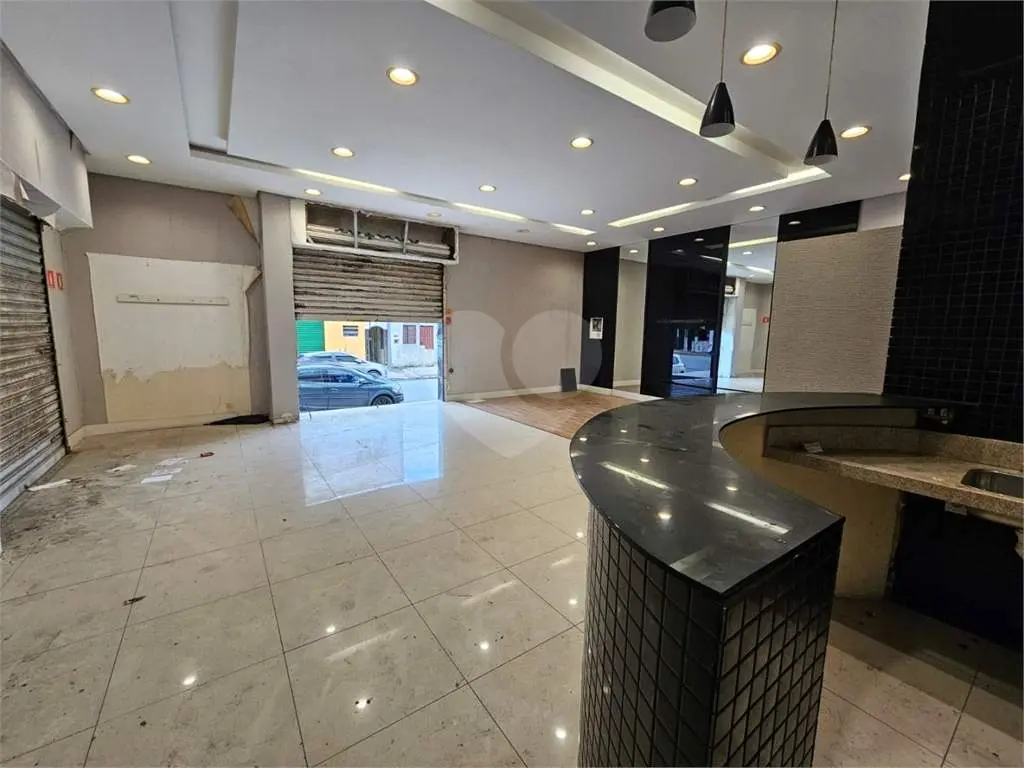 Comercial para Venda em Praia Grande, Vila Tupi, 1 banheiro, 1 vaga