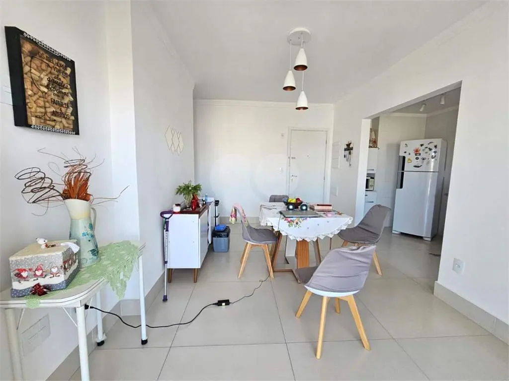 Apartamento para Venda em Praia Grande, Guilhermina, 3 dormitórios, 3 suítes, 3 banheiros, 2 vagas