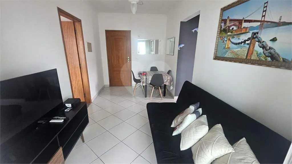 Apartamento para Venda em Praia Grande, Campo aviação, 1 dormitório, 1 banheiro, 1 vaga