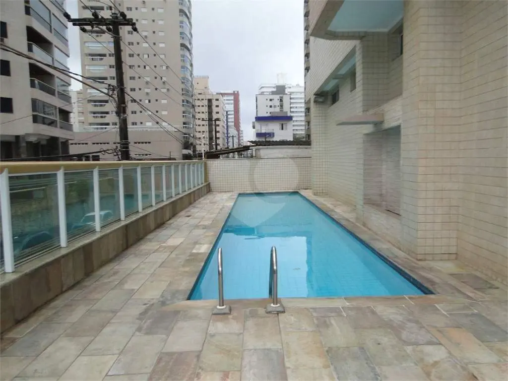 Apartamento para Venda em Praia Grande, Campo aviação, 1 dormitório, 1 banheiro, 1 vaga