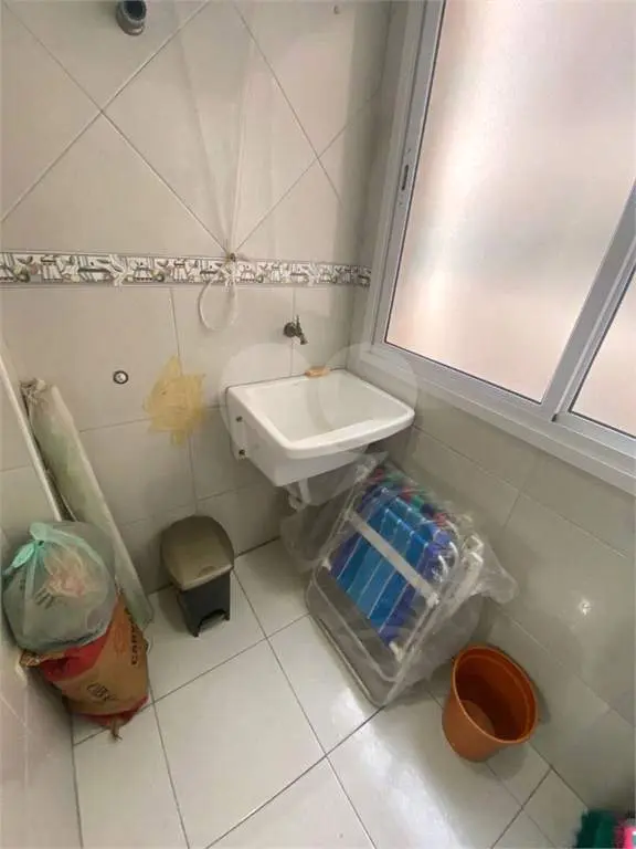 Apartamento para Venda em Praia Grande, Campo aviação, 1 dormitório, 1 banheiro, 1 vaga
