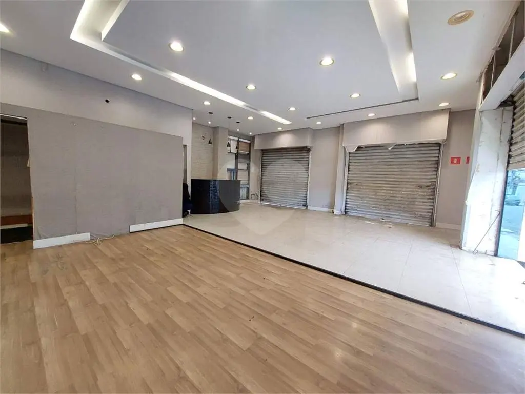 Comercial para Venda em Praia Grande, Vila Tupi, 1 banheiro, 1 vaga