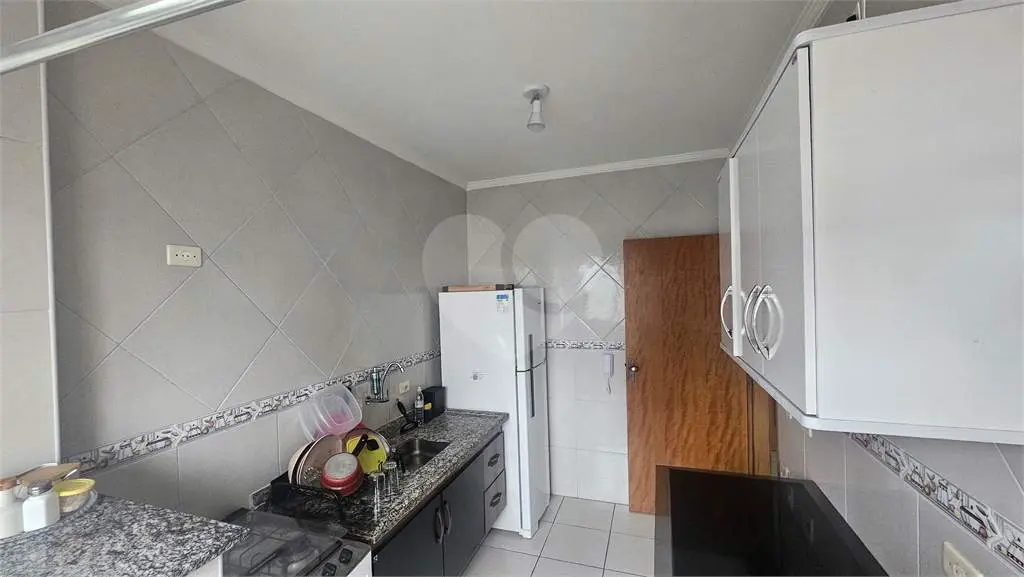 Apartamento para Venda em Praia Grande, Campo aviação, 1 dormitório, 1 banheiro, 1 vaga