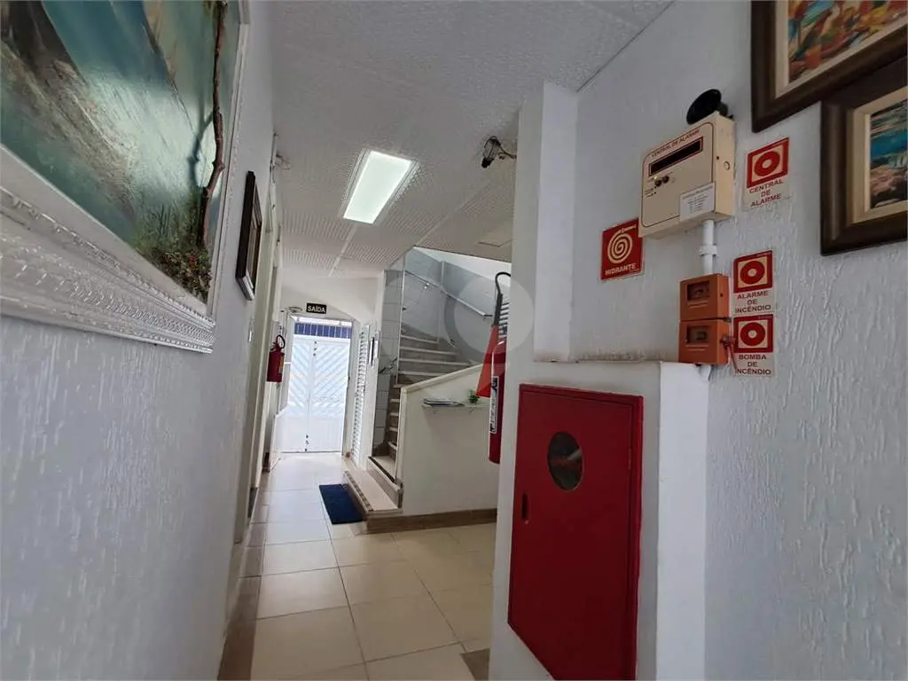 Apartamento para Venda em Praia Grande, Vila Guilhermina, 1 dormitório, 1 banheiro, 1 vaga