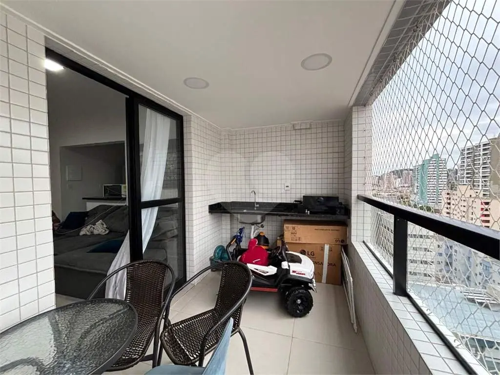 Apartamento para Venda em Praia Grande, Forte, 2 dormitórios, 1 suíte, 2 banheiros, 1 vaga
