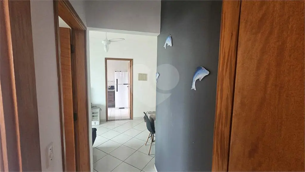 Apartamento para Venda em Praia Grande, Campo aviação, 1 dormitório, 1 banheiro, 1 vaga