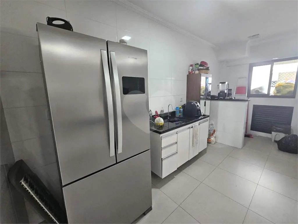 Apartamento para Venda em Praia Grande, Forte, 2 dormitórios, 1 suíte, 2 banheiros, 1 vaga