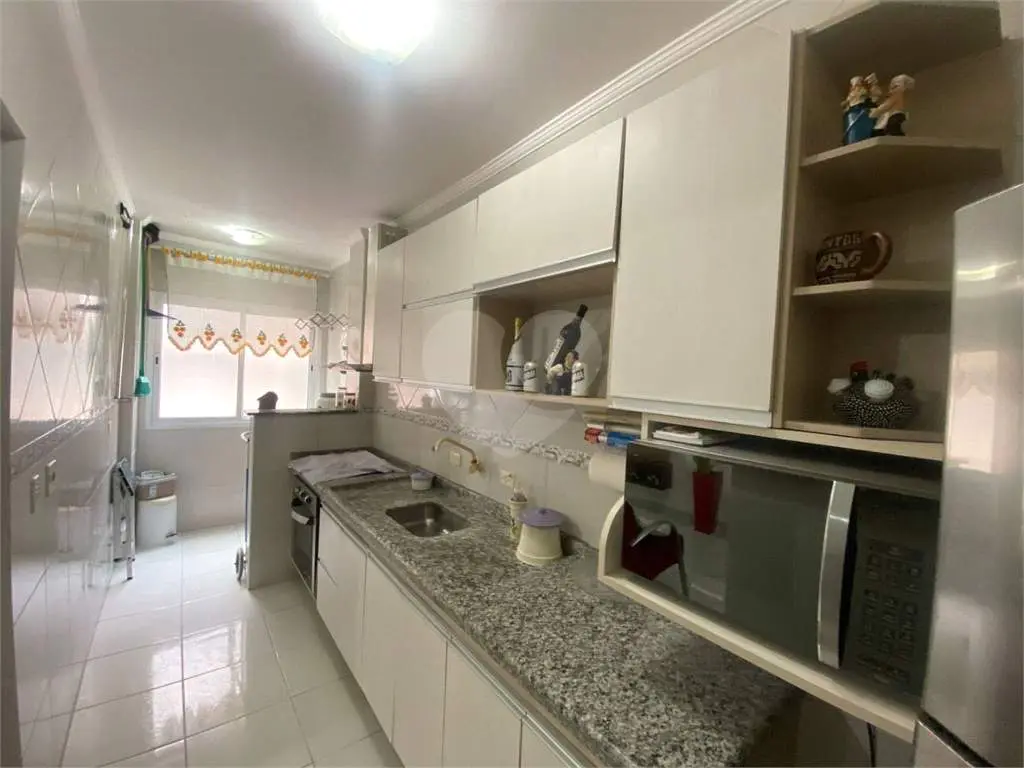 Apartamento para Venda em Praia Grande, Campo aviação, 1 dormitório, 1 banheiro, 1 vaga