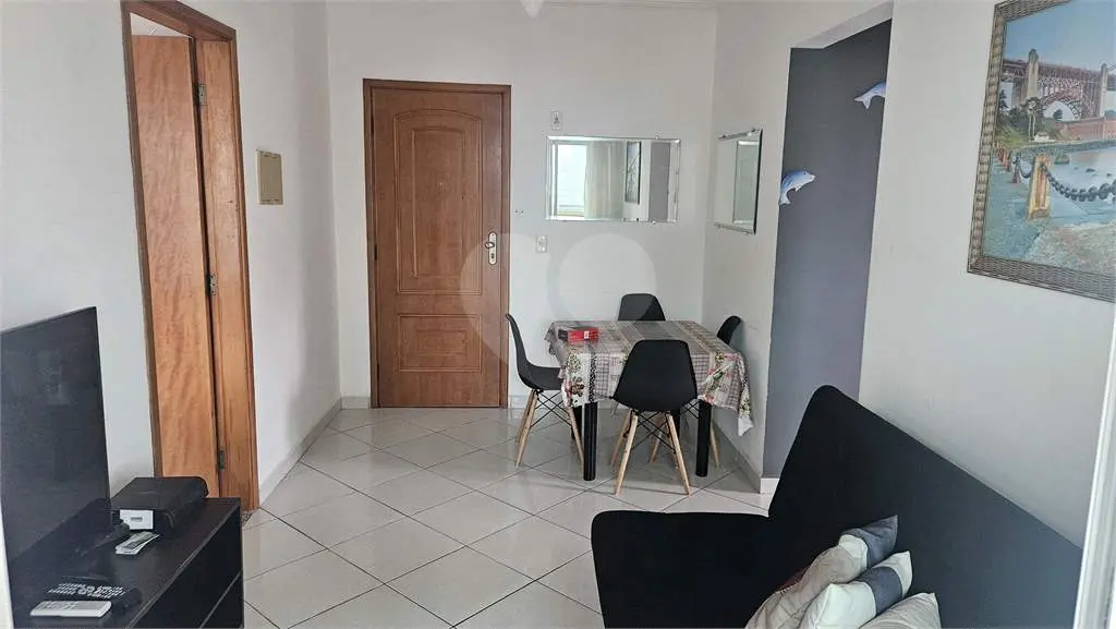 Apartamento para Venda em Praia Grande, Campo aviação, 1 dormitório, 1 banheiro, 1 vaga