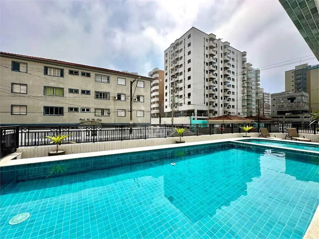 Apartamento para Venda em Praia Grande, Guilhermina, 3 dormitórios, 3 suítes, 3 banheiros, 2 vagas