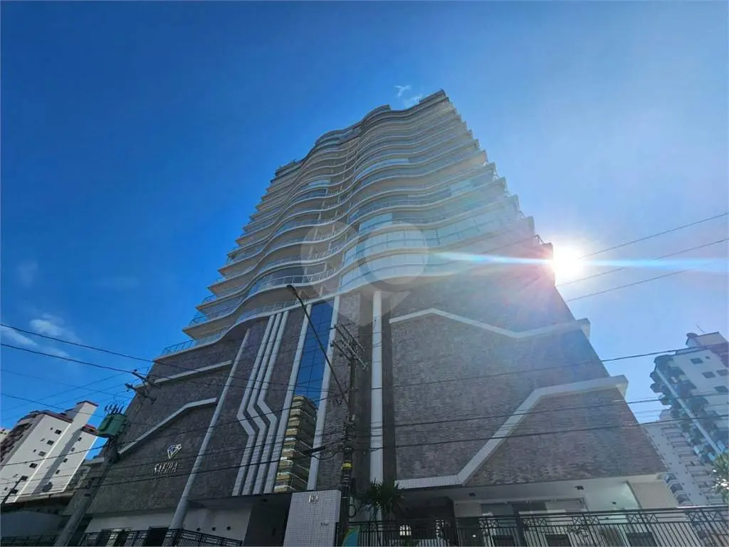 Apartamento para Venda em Praia Grande, Guilhermina, 3 dormitórios, 3 suítes, 3 banheiros, 2 vagas