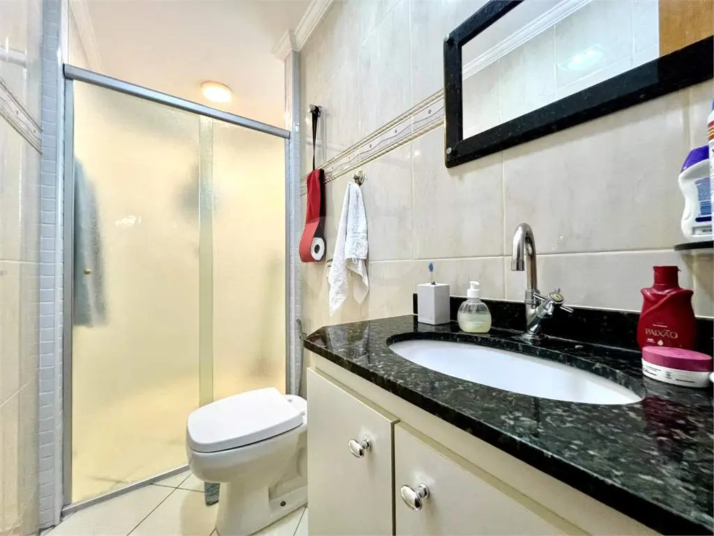 Apartamento para Venda em Praia Grande, Guilhermina, 3 dormitórios, 2 suítes, 3 banheiros, 2 vagas