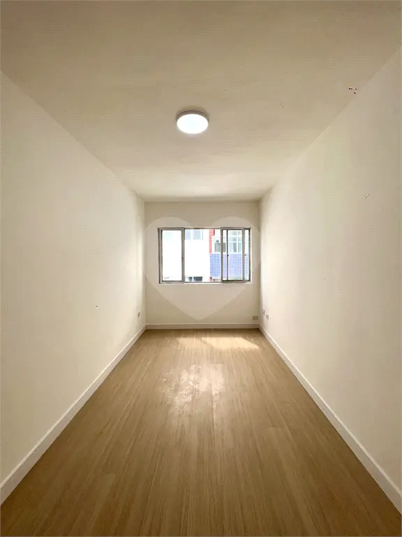 Apartamento para Venda em Praia Grande, Caiçara, 1 dormitório, 1 banheiro, 1 vaga