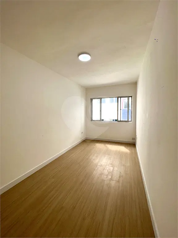 Apartamento para Venda em Praia Grande, Caiçara, 1 dormitório, 1 banheiro, 1 vaga