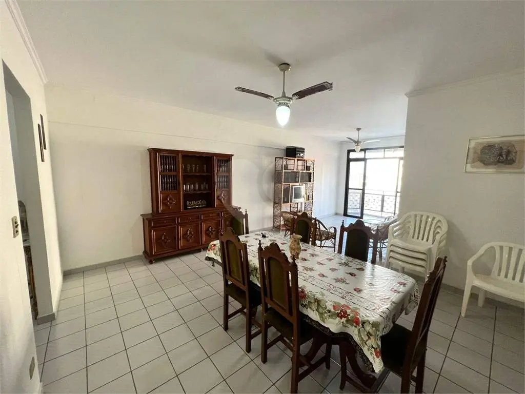 Apartamento para Venda em Praia Grande, Tupi, 3 dormitórios, 1 suíte, 3 banheiros, 1 vaga