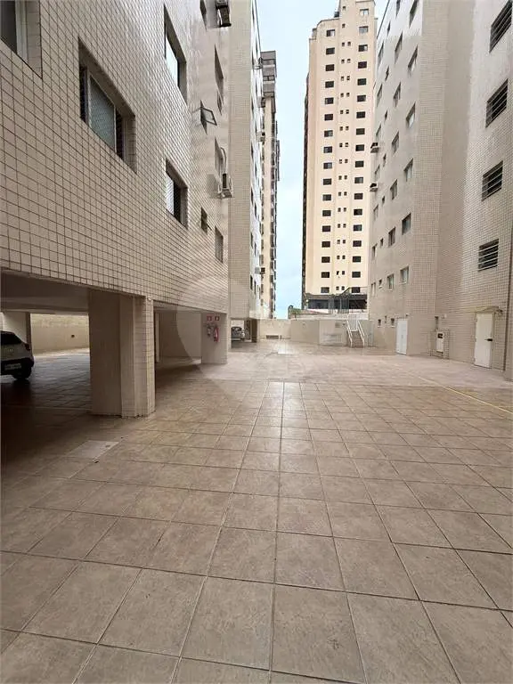 Apartamento para Venda em Praia Grande, Aviação, 1 dormitório, 1 banheiro, 1 vaga