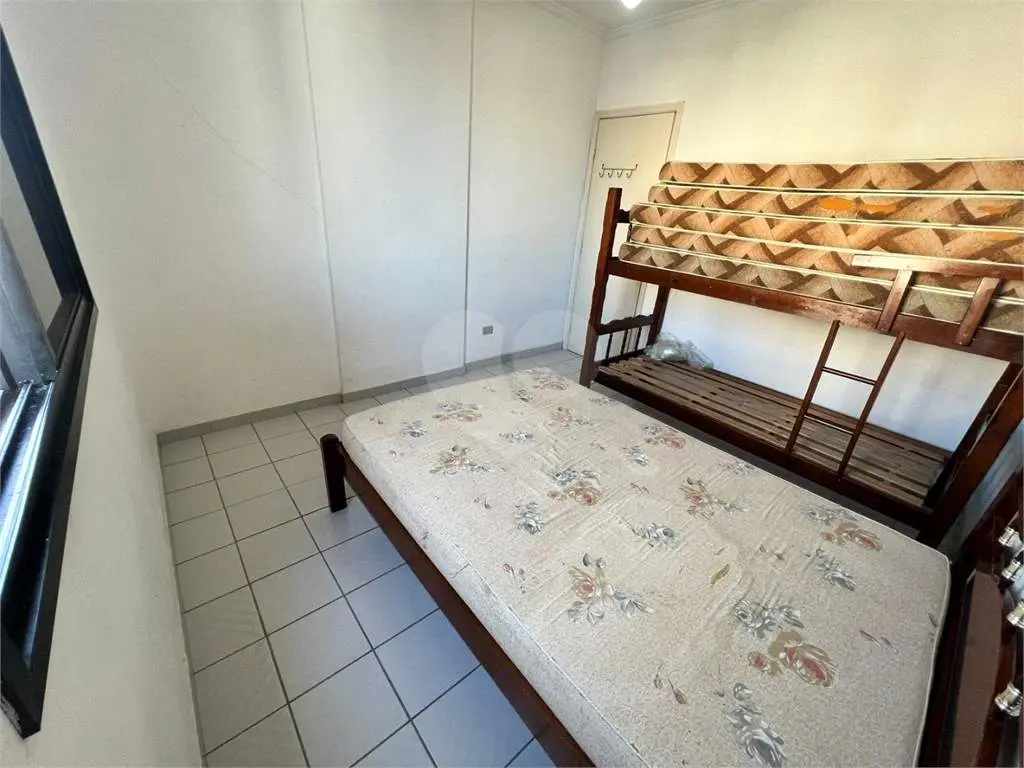 Apartamento para Venda em Praia Grande, Tupi, 3 dormitórios, 1 suíte, 3 banheiros, 1 vaga