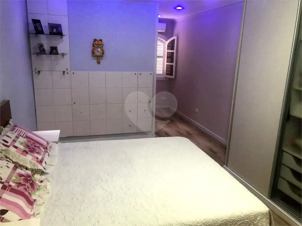 Casa para Venda em Praia Grande, Tupi, 4 dormitórios, 4 suítes, 1 banheiro, 5 vagas