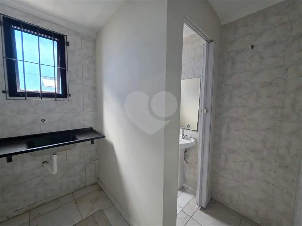 Sala Comercial para Locação em Praia Grande, Vila Guilhermina, 2 banheiros