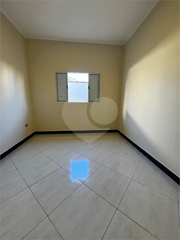 Casa para Venda em Praia Grande, Vila Guilhermina, 2 dormitórios, 1 suíte, 3 banheiros, 2 vagas