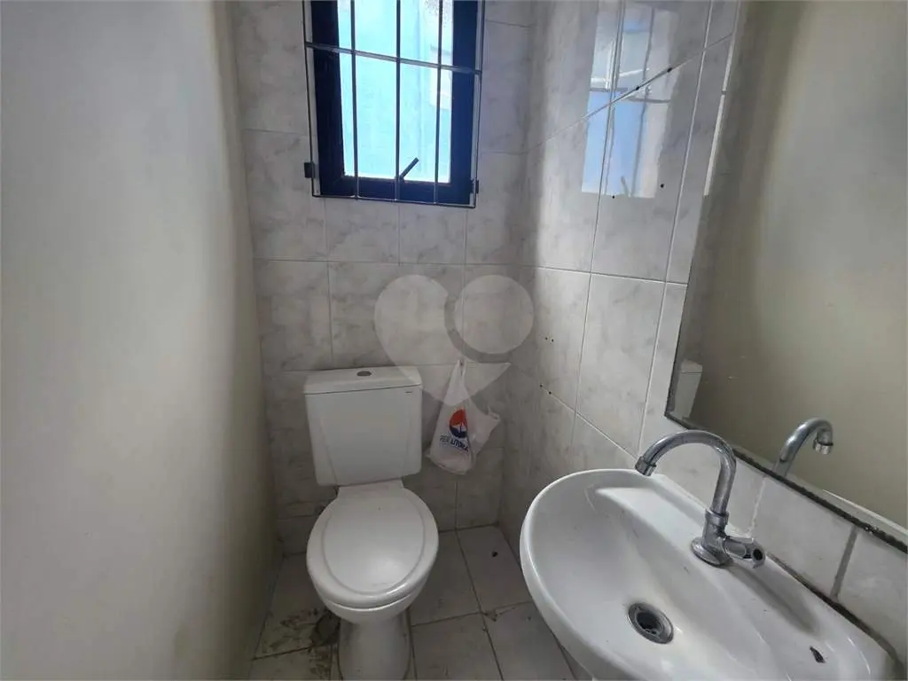 Sala Comercial para Locação em Praia Grande, Vila Guilhermina, 2 banheiros