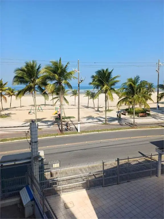 Apartamento para Venda em Praia Grande, Guilhermina, 2 dormitórios, 1 banheiro