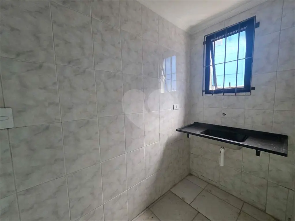 Sala Comercial para Locação em Praia Grande, Vila Guilhermina, 2 banheiros