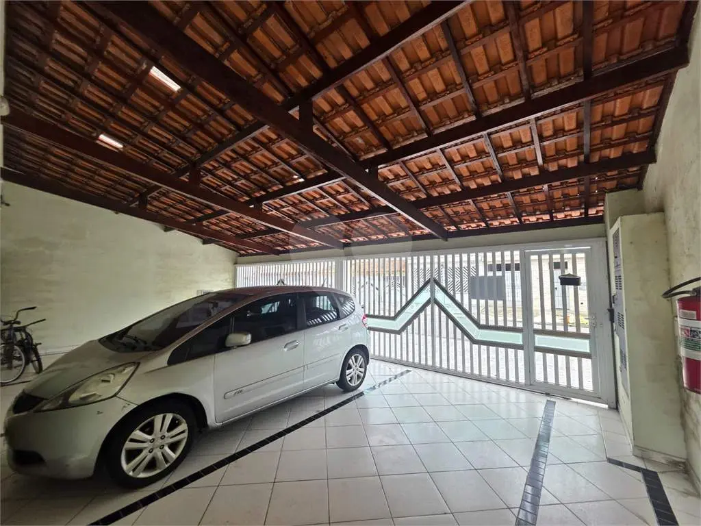 Casa para Venda em Praia Grande, Vila mirim, 2 dormitórios, 1 banheiro, 1 vaga
