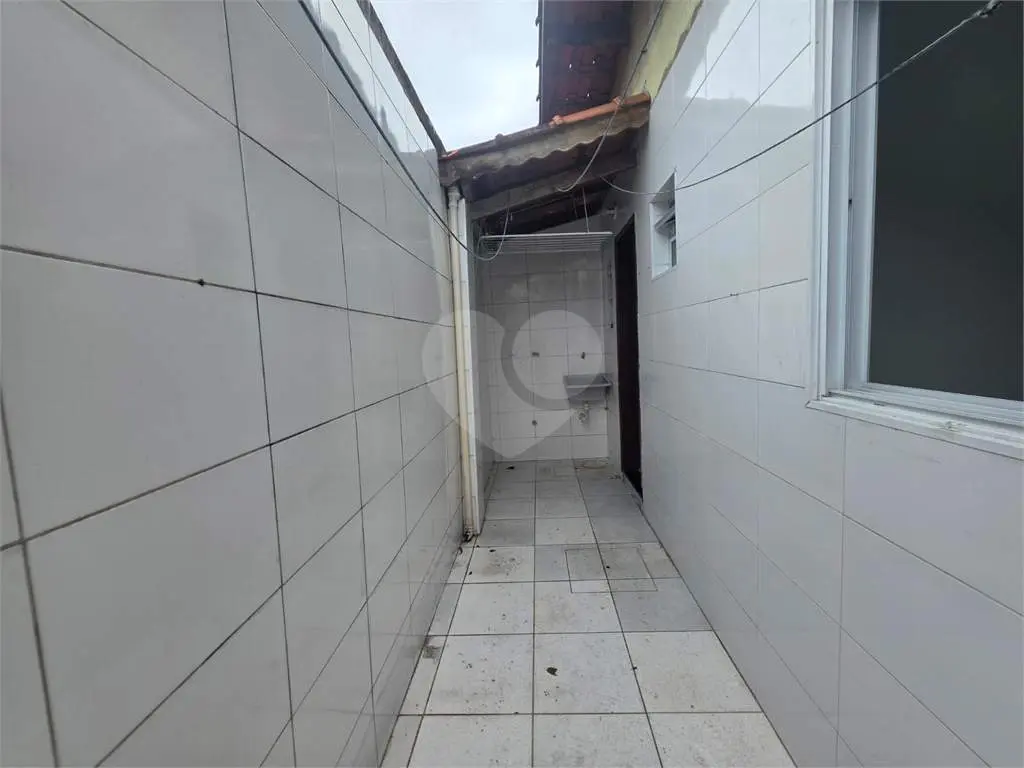 Casa para Venda em Praia Grande, Vila mirim, 2 dormitórios, 1 banheiro, 1 vaga
