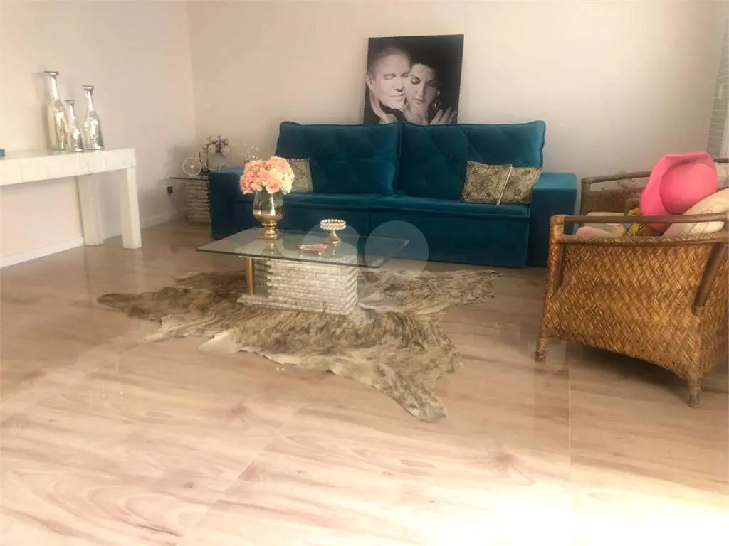Casa para Venda em Praia Grande, Tupi, 4 dormitórios, 4 suítes, 1 banheiro, 5 vagas