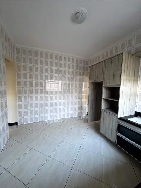 Casa para Venda em Praia Grande, Vila Guilhermina, 2 dormitórios, 1 suíte, 3 banheiros, 2 vagas
