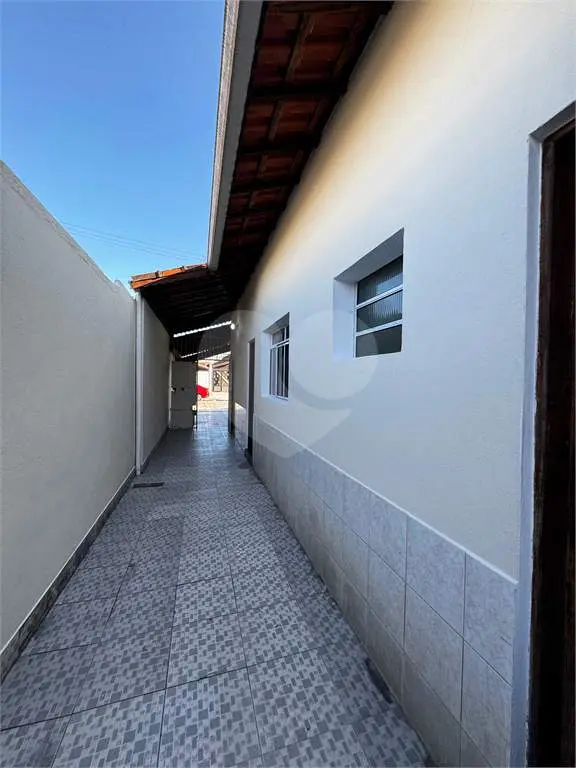 Casa para Venda em Praia Grande, Vila Guilhermina, 2 dormitórios, 1 suíte, 3 banheiros, 2 vagas