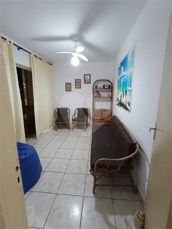 Apartamento para Venda em Praia Grande, Guilhermina, 2 dormitórios, 1 banheiro