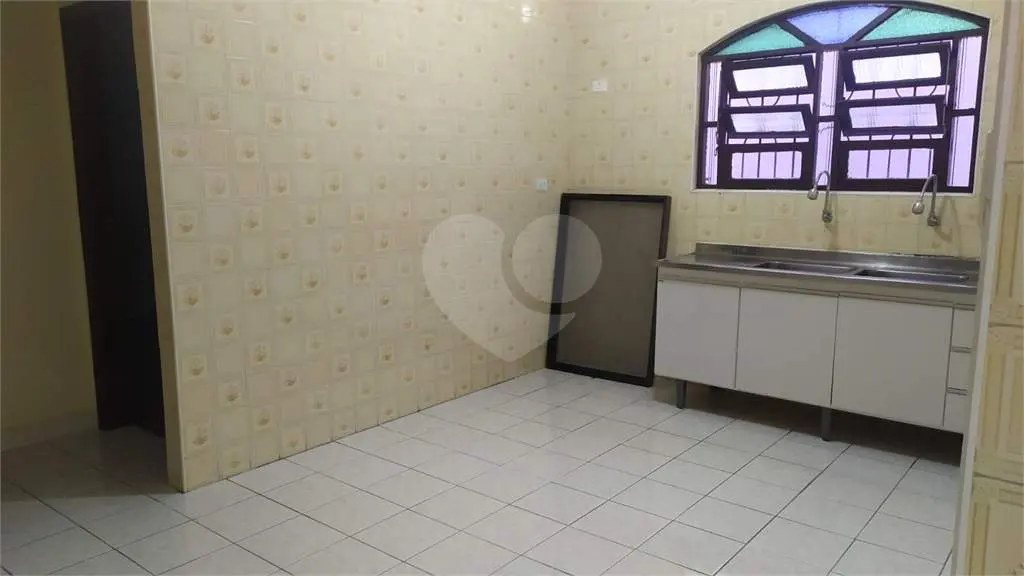 Casa para Locação em Praia Grande, Boqueirão, 3 dormitórios, 1 suíte, 2 banheiros, 2 vagas