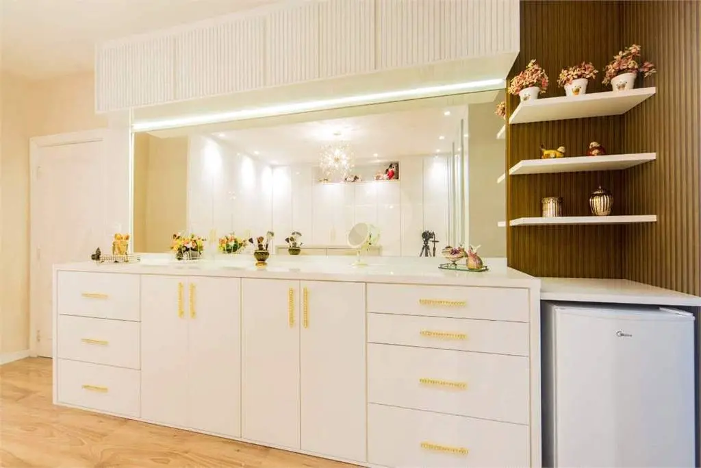 Casa para Venda em Praia Grande, Tupi, 4 dormitórios, 4 suítes, 1 banheiro, 5 vagas