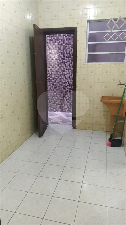 Casa para Locação em Praia Grande, Boqueirão, 3 dormitórios, 1 suíte, 2 banheiros, 2 vagas