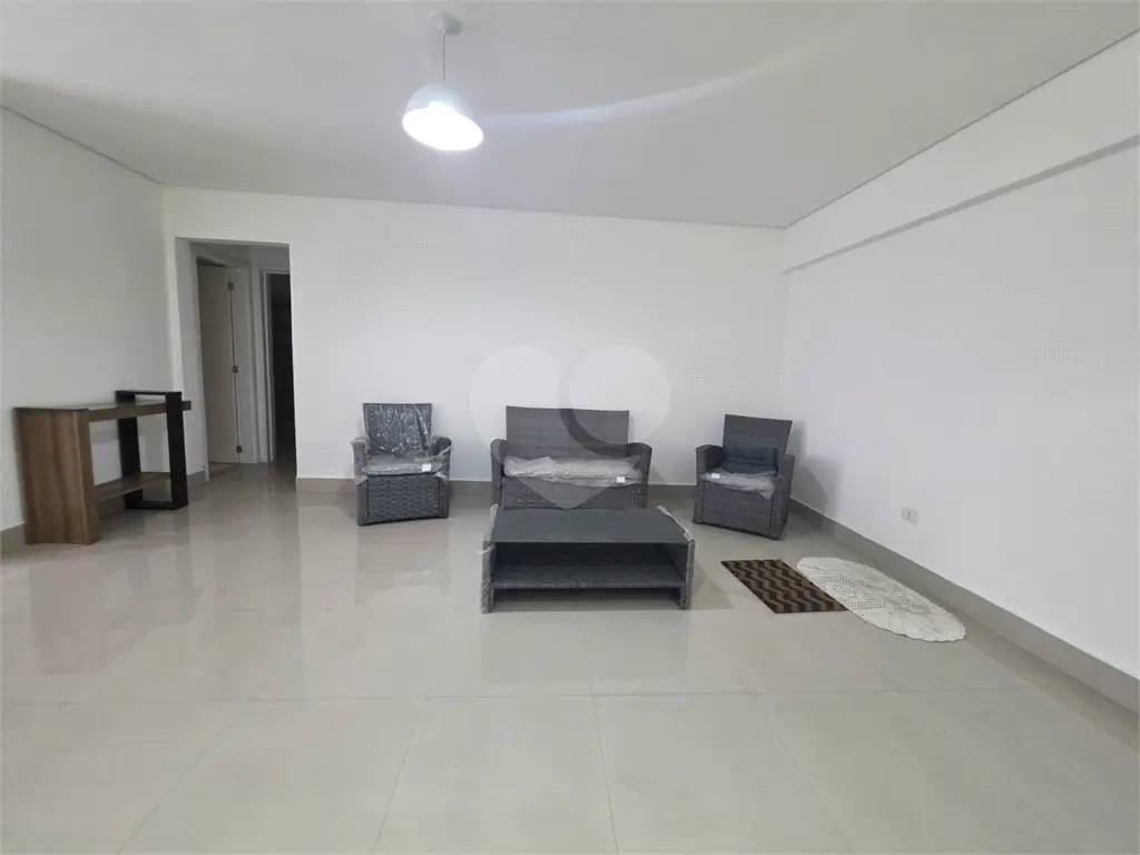 Apartamento para Locação em Praia Grande, Campo aviação, 3 dormitórios, 1 suíte, 2 banheiros, 2 vagas