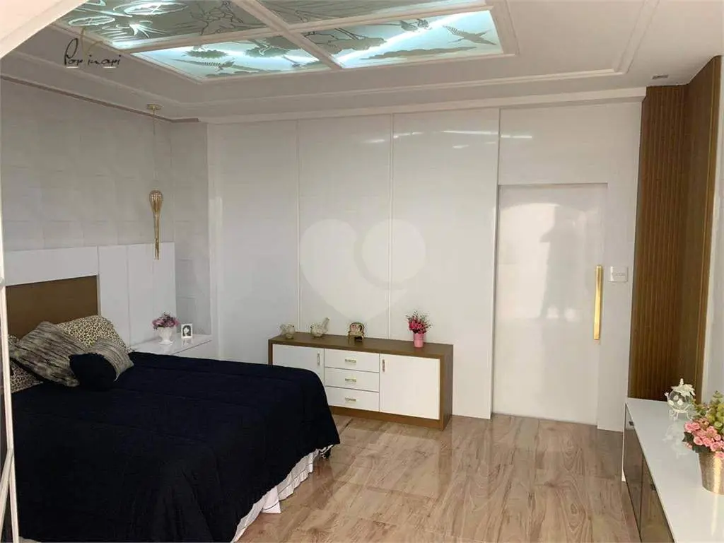 Casa para Venda em Praia Grande, Tupi, 4 dormitórios, 4 suítes, 1 banheiro, 5 vagas