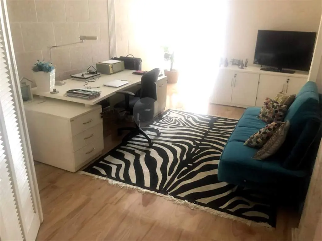 Casa para Venda em Praia Grande, Tupi, 4 dormitórios, 4 suítes, 1 banheiro, 5 vagas