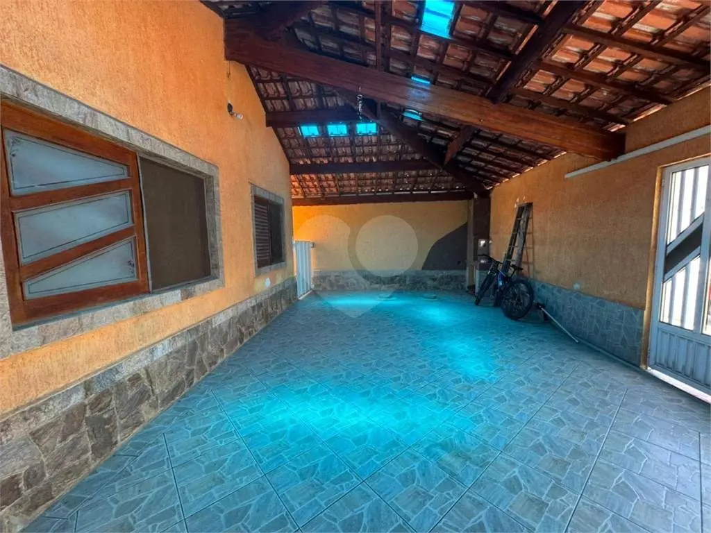 Casa para Venda em Praia Grande, Caiçara, 2 dormitórios, 1 suíte, 2 banheiros, 2 vagas