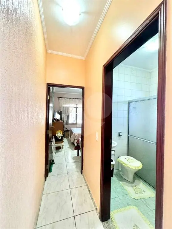 Casa para Venda em Praia Grande, Caiçara, 2 dormitórios, 1 suíte, 2 banheiros, 2 vagas