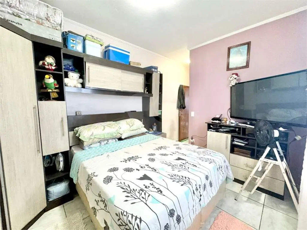 Casa para Venda em Praia Grande, Caiçara, 2 dormitórios, 1 suíte, 2 banheiros, 2 vagas