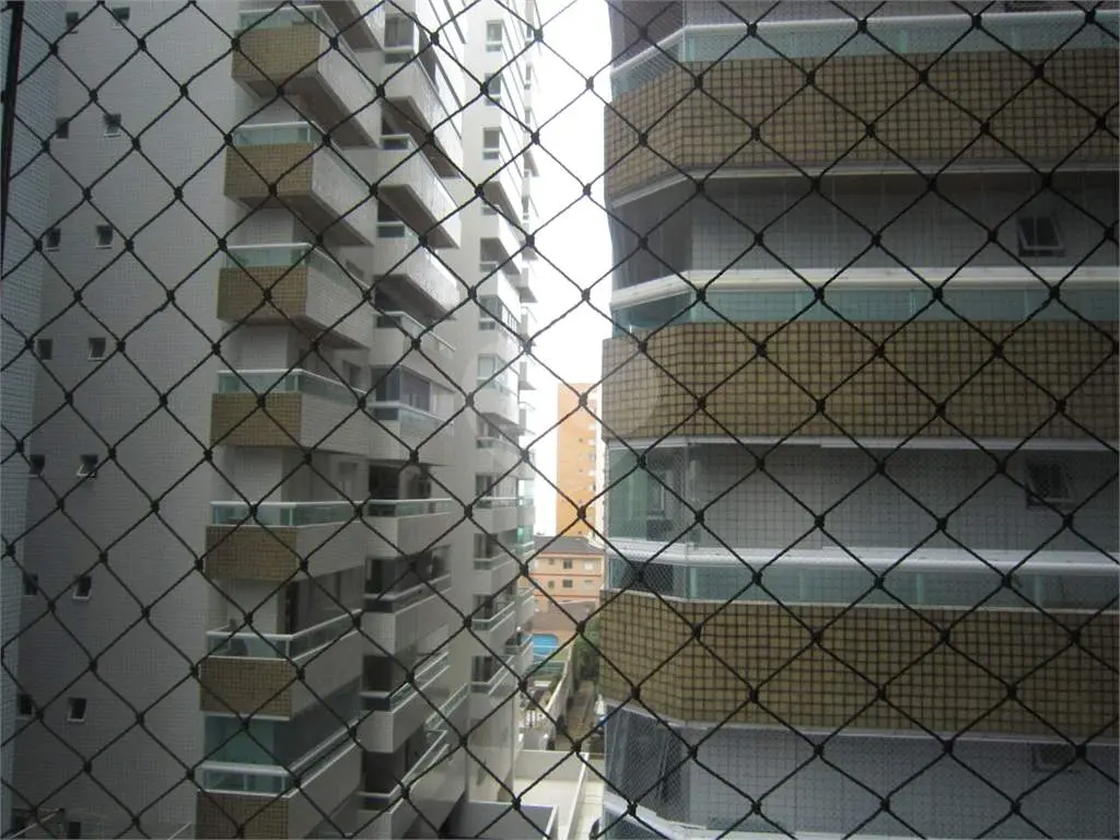Apartamento para Venda em Praia Grande, Vila Guilhermina, 2 dormitórios, 1 suíte, 2 banheiros, 2 vagas