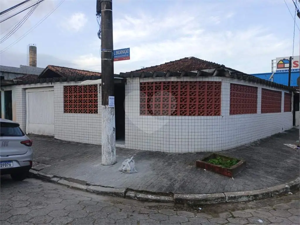 Casa para Venda em Praia Grande, Aviação, 2 dormitórios, 1 suíte, 1 banheiro, 3 vagas