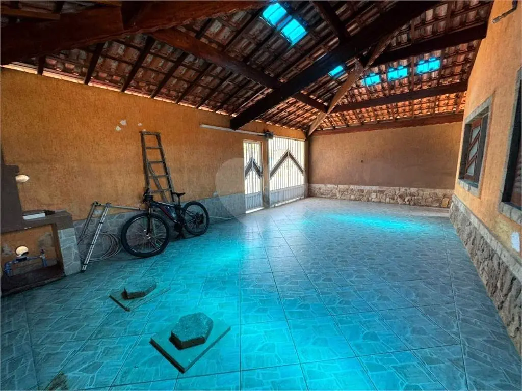 Casa para Venda em Praia Grande, Caiçara, 2 dormitórios, 1 suíte, 2 banheiros, 2 vagas