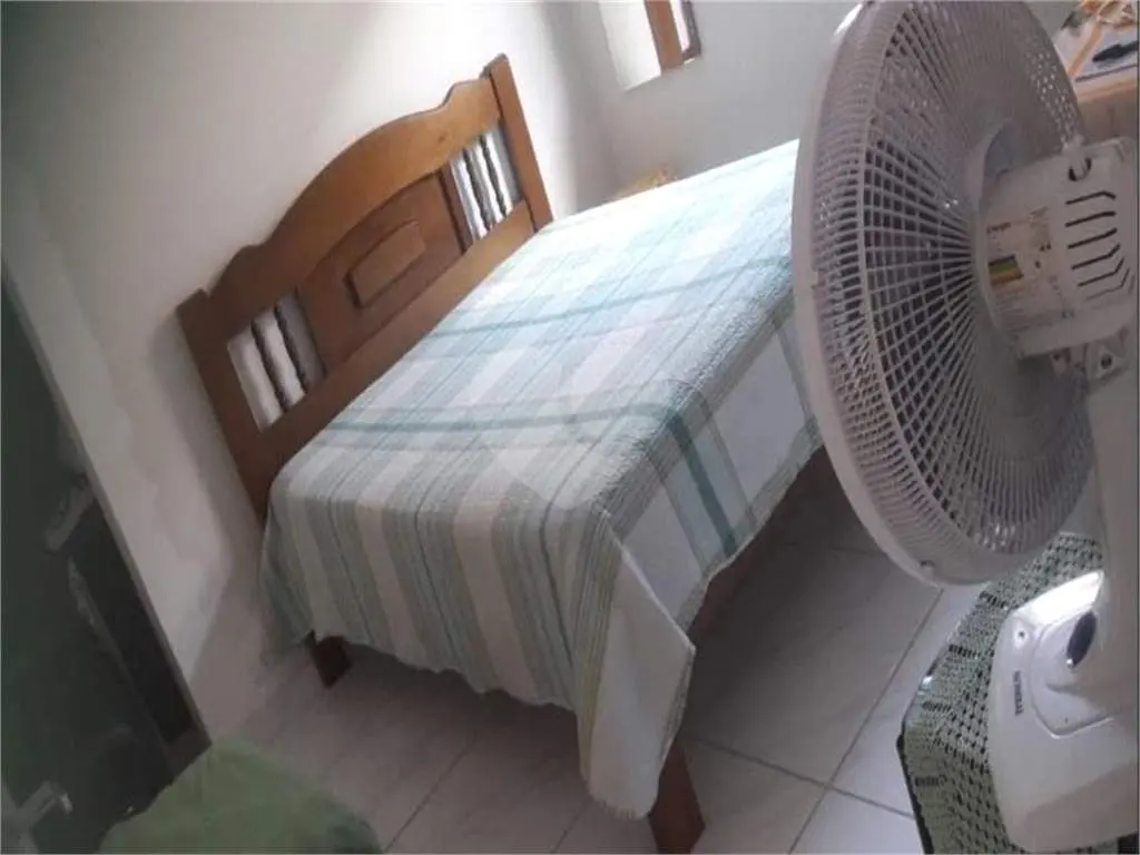 Casa para Venda em Praia Grande, Maracanã, 2 dormitórios, 1 banheiro, 1 vaga