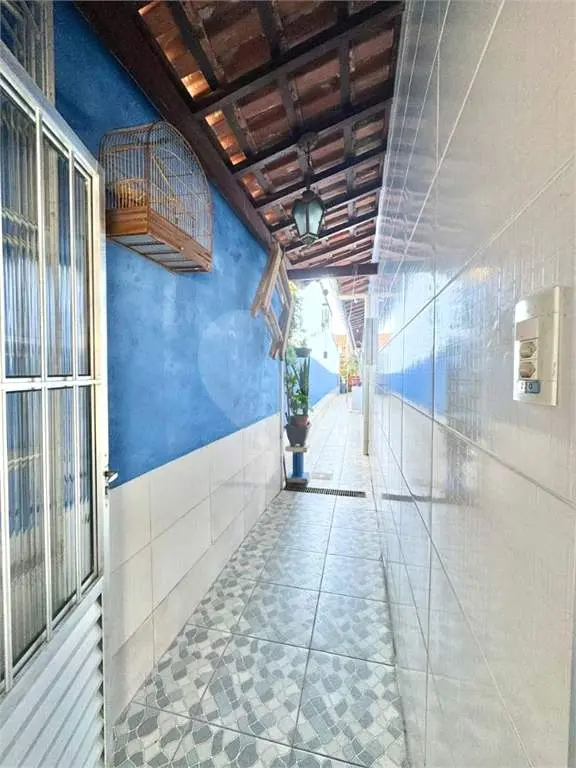 Casa para Venda em Praia Grande, Caiçara, 2 dormitórios, 1 suíte, 2 banheiros, 2 vagas
